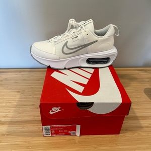 NWT Nike Air Max INTRLK size 8